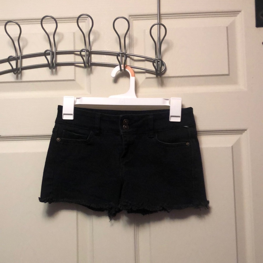 Delia’s low rise Y2K size 1/2 shorts